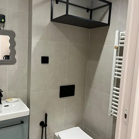 New Fully Equipped Apartment